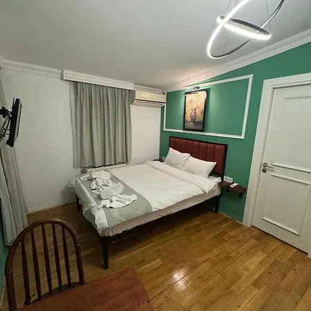 Otel Nevana *